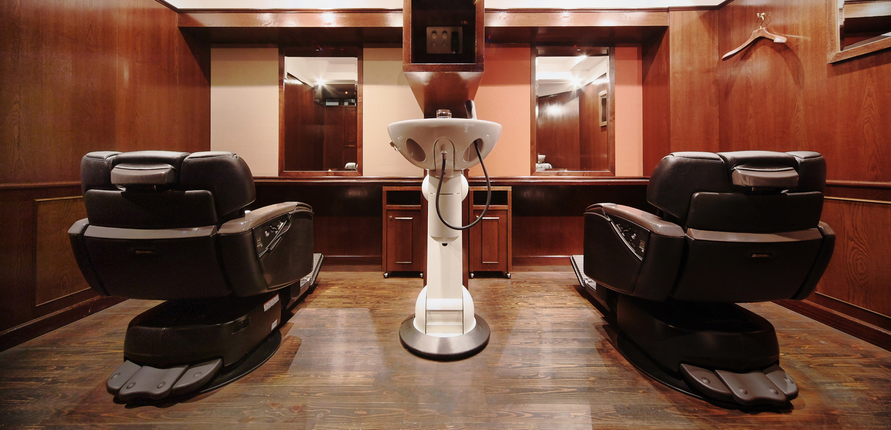 THE BARBER 日本橋高島屋S.C.