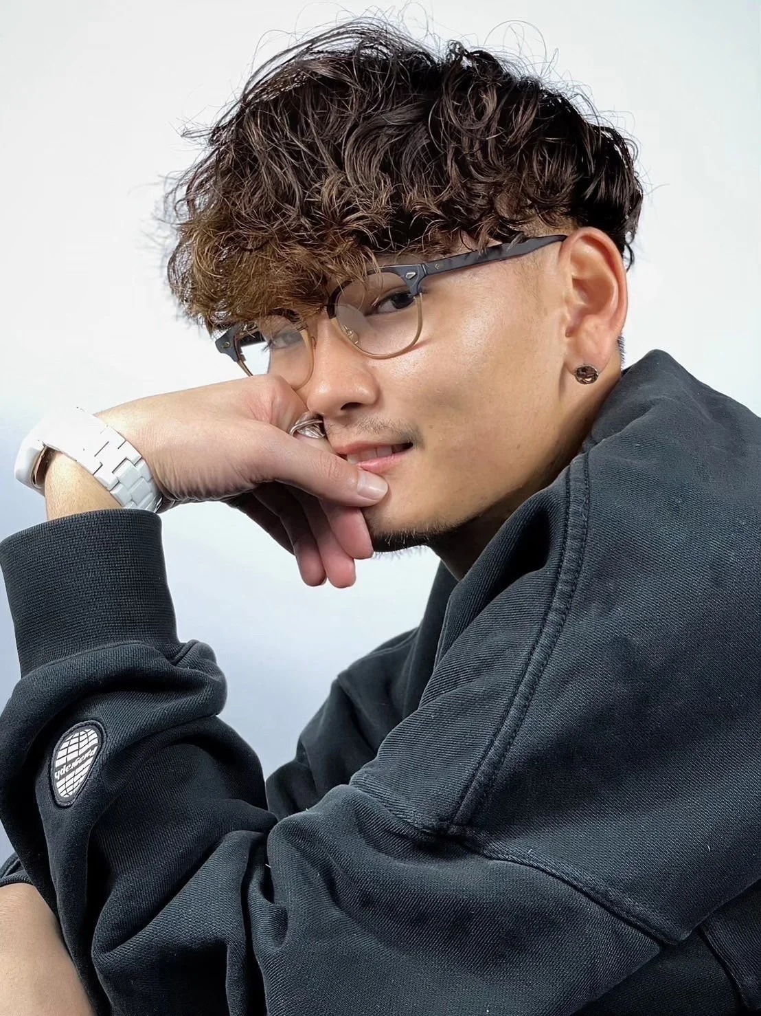 スキンフェード+スペインカール＋カラー(シェービング・肩マッサージ）20,020円（税込）