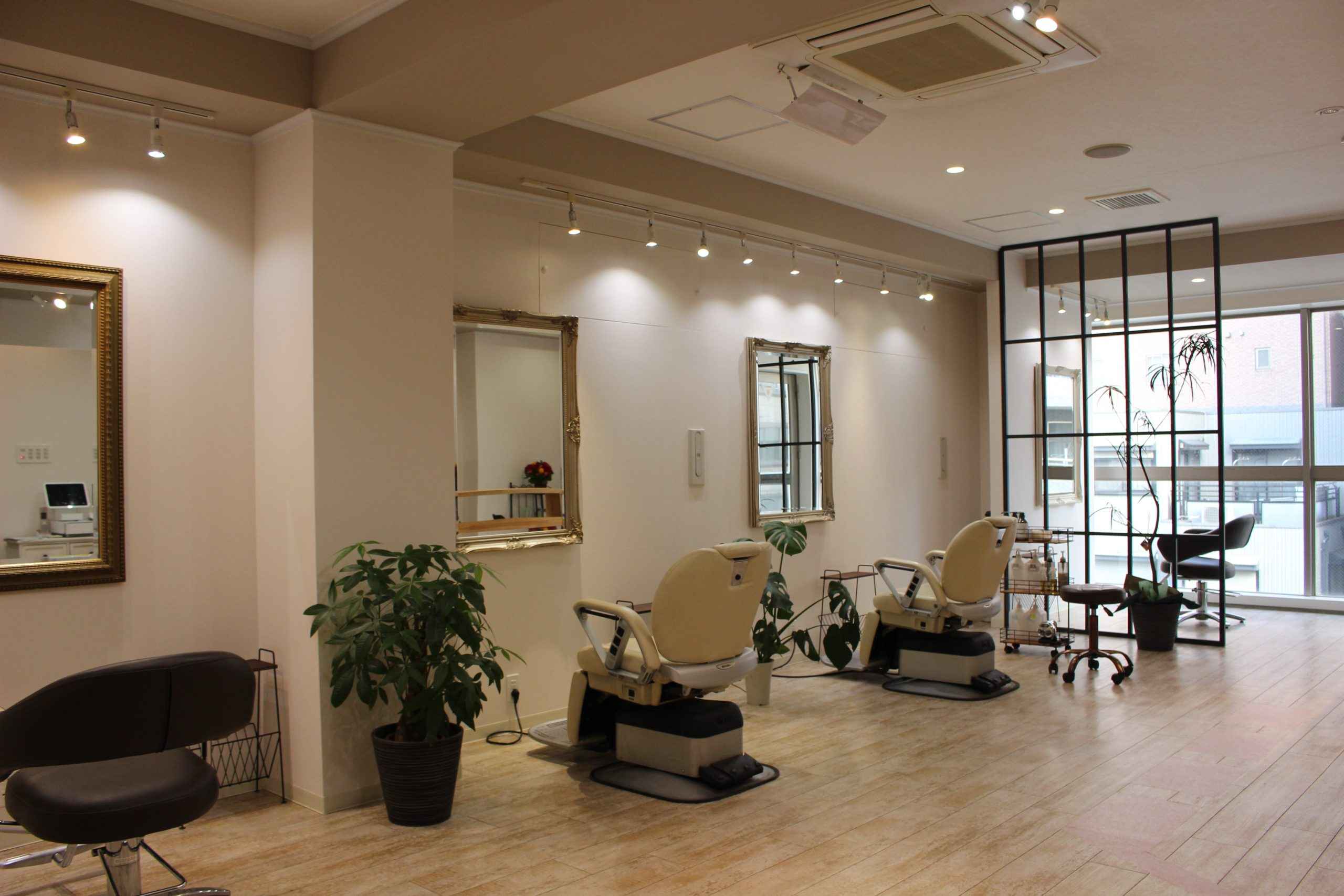 パドラー ヘアワークス