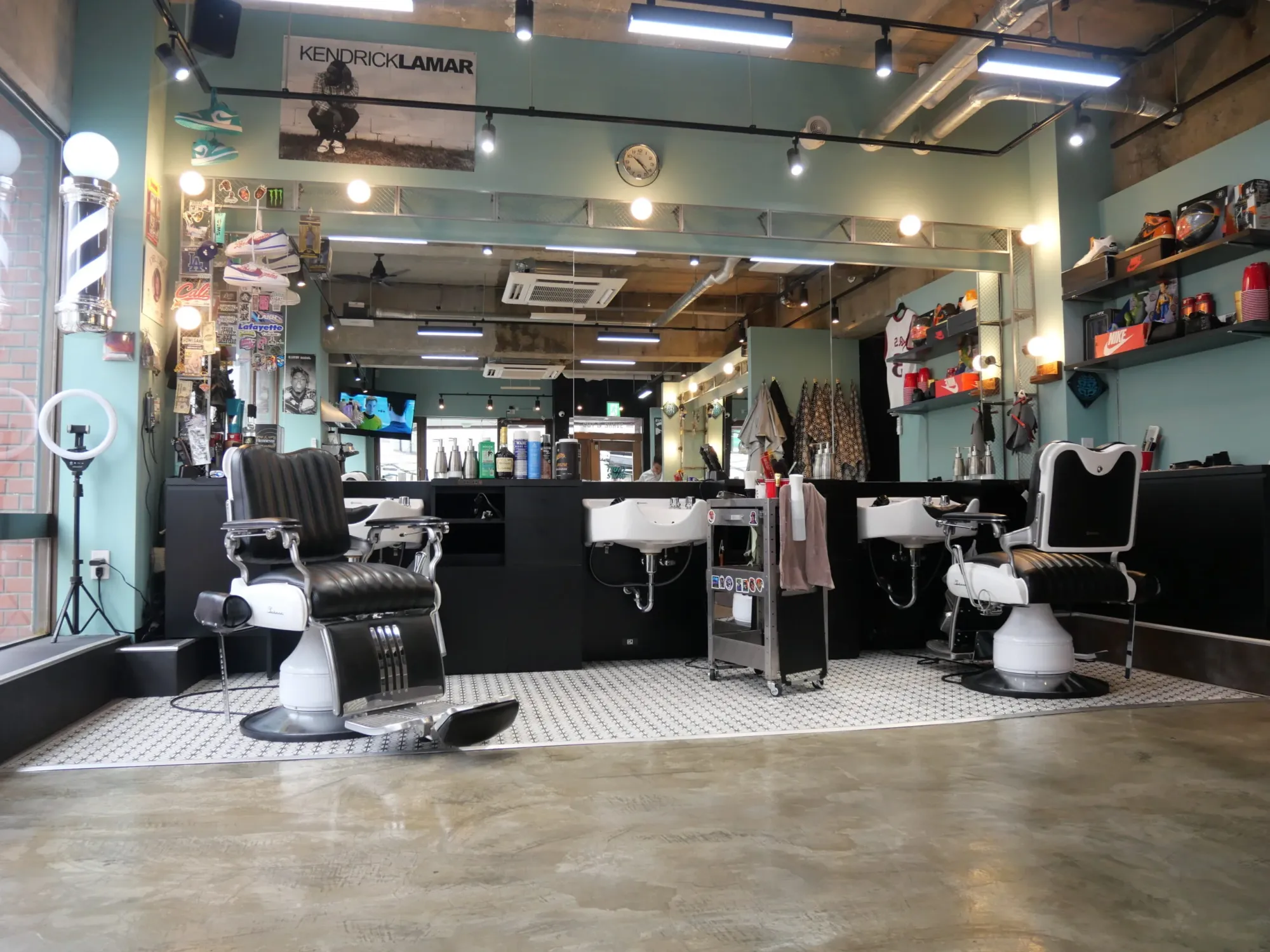 TIGHT SWAG BARBERWORKS三軒茶屋