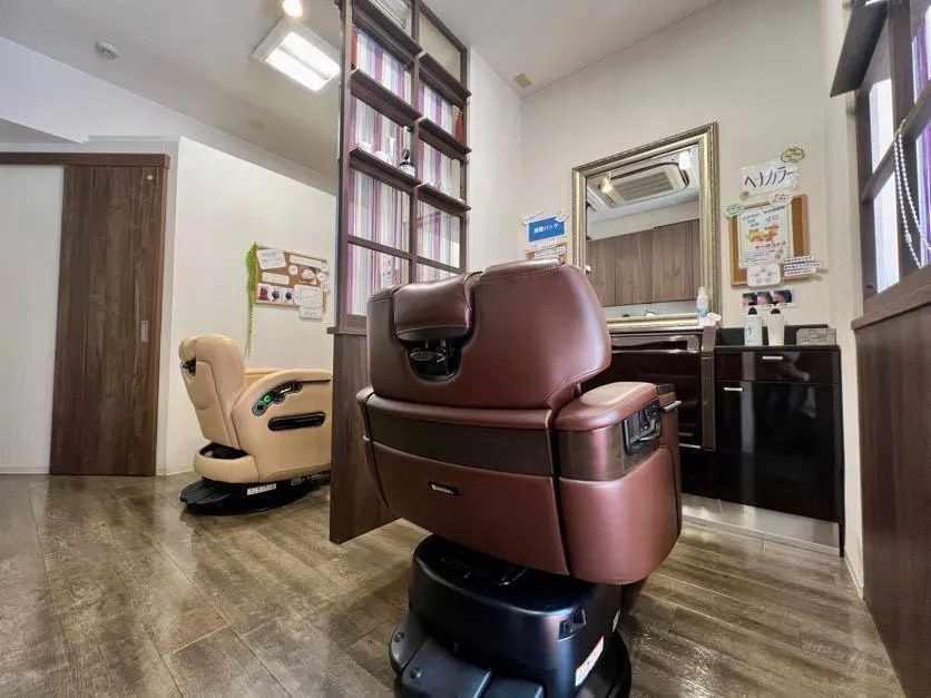 ヘアスタジオカルージュ