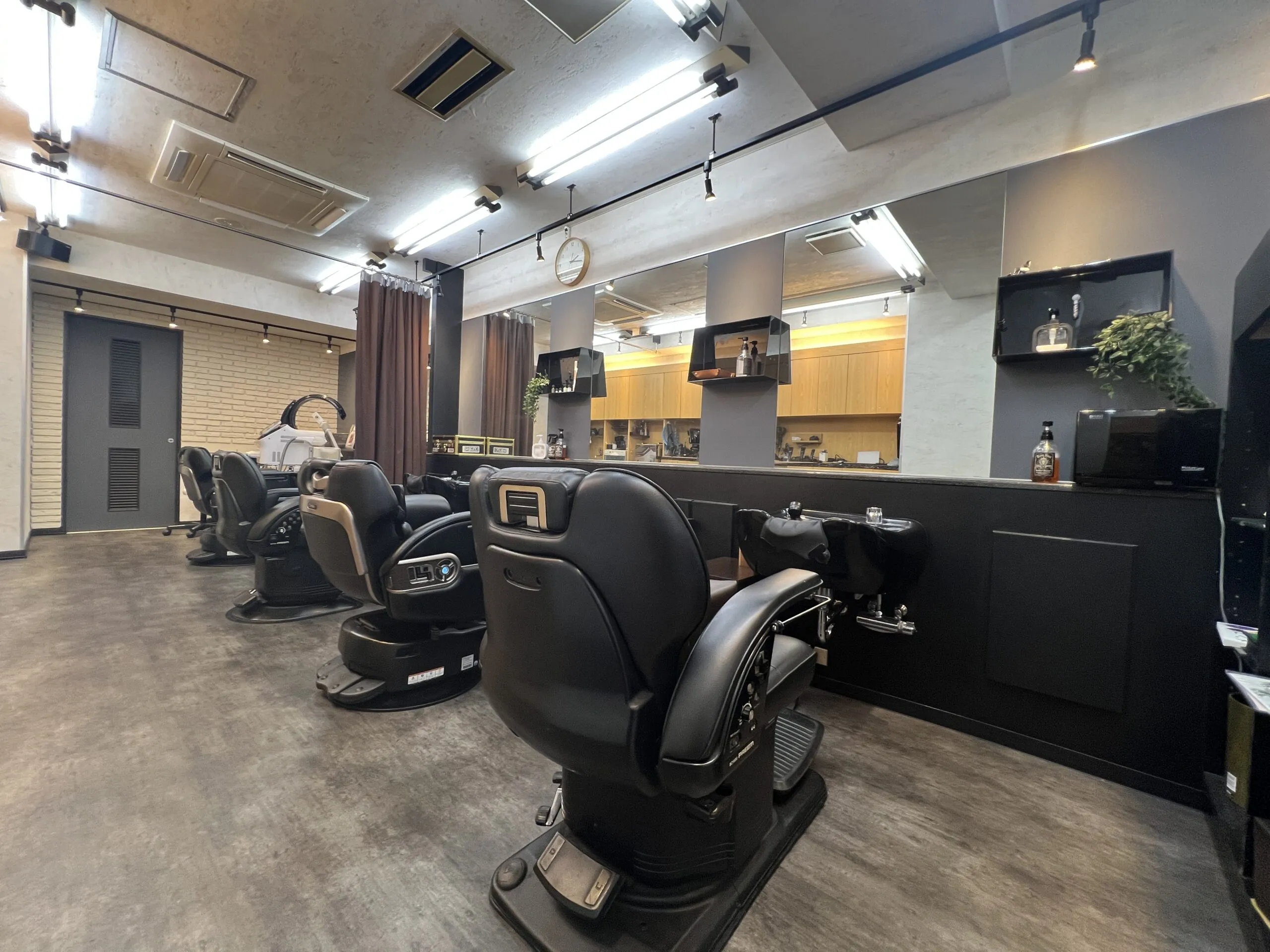 Barber TOKUTOKO【MENS HAIR SALON】