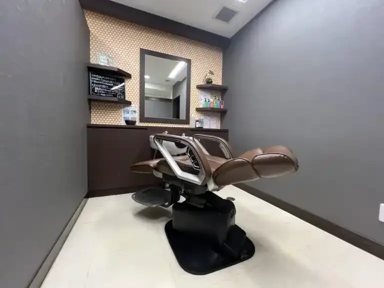 理容四代目金田屋