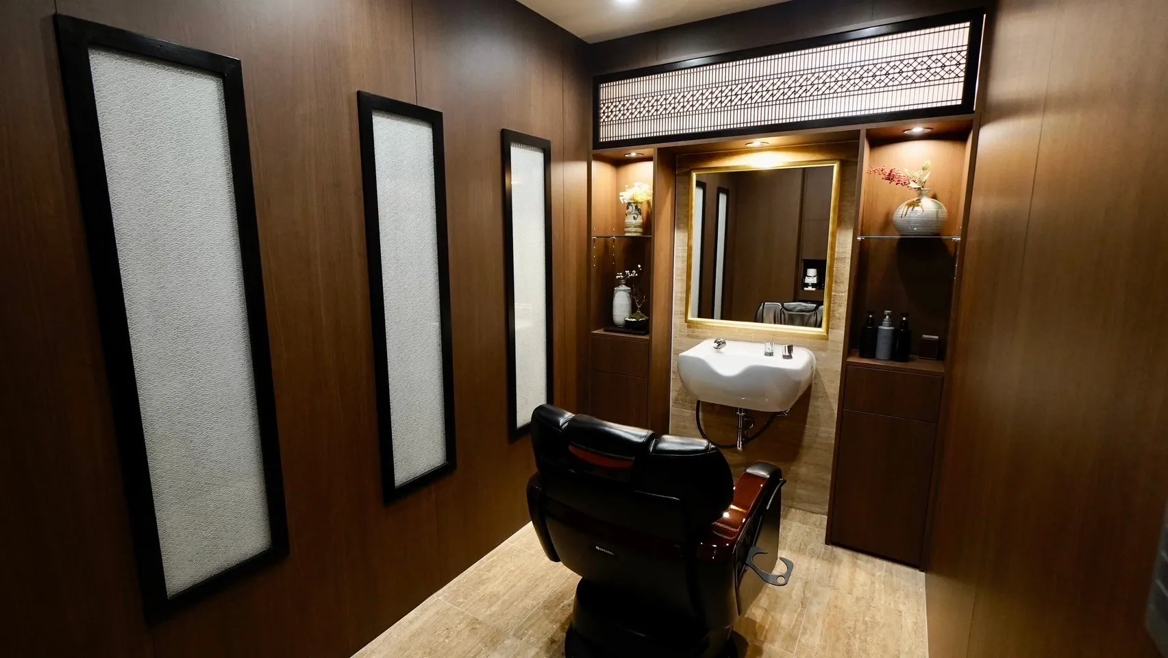 ヒロ銀座プレミアムバーバー赤坂店