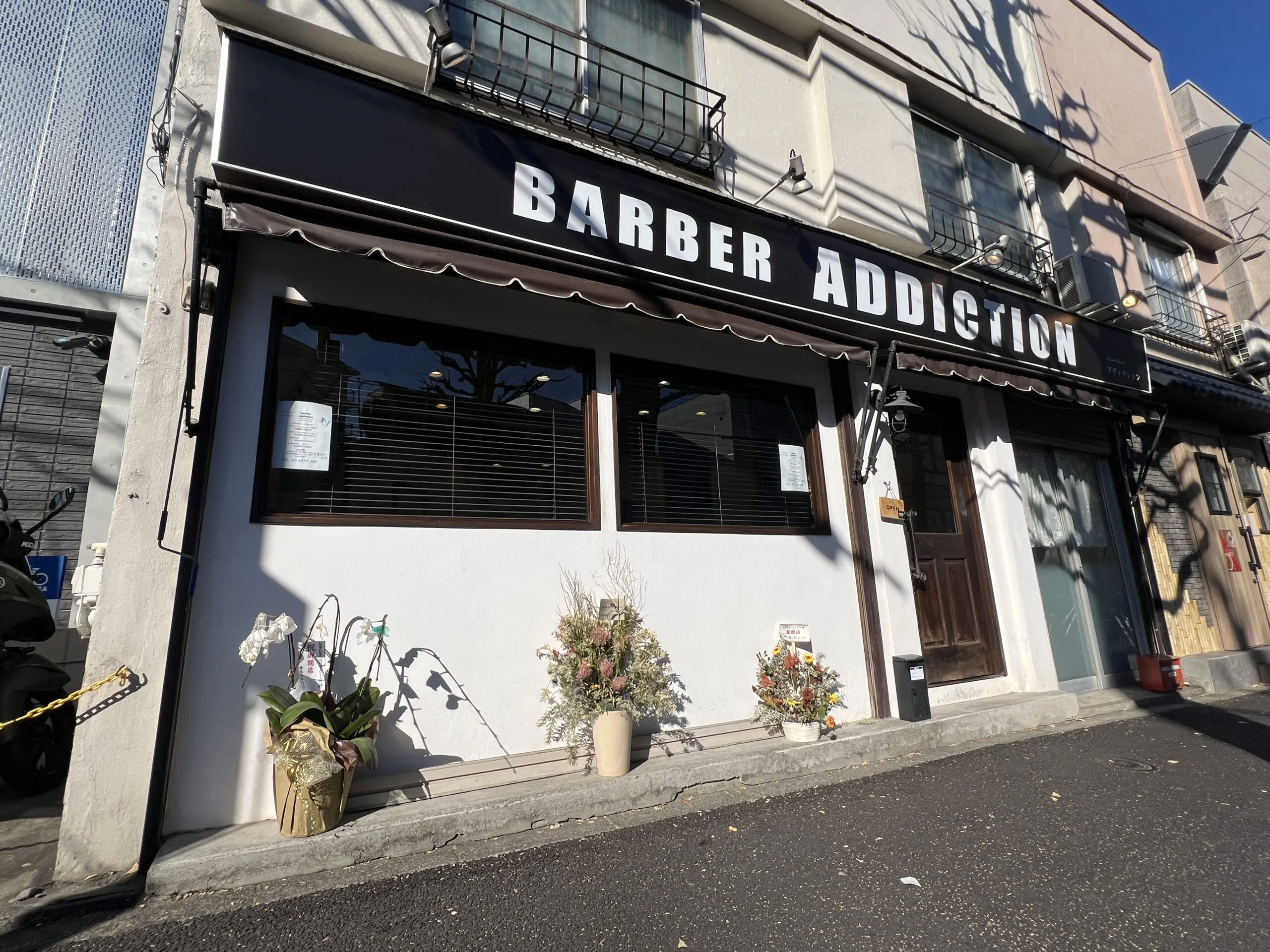 BARBER ADDICTION