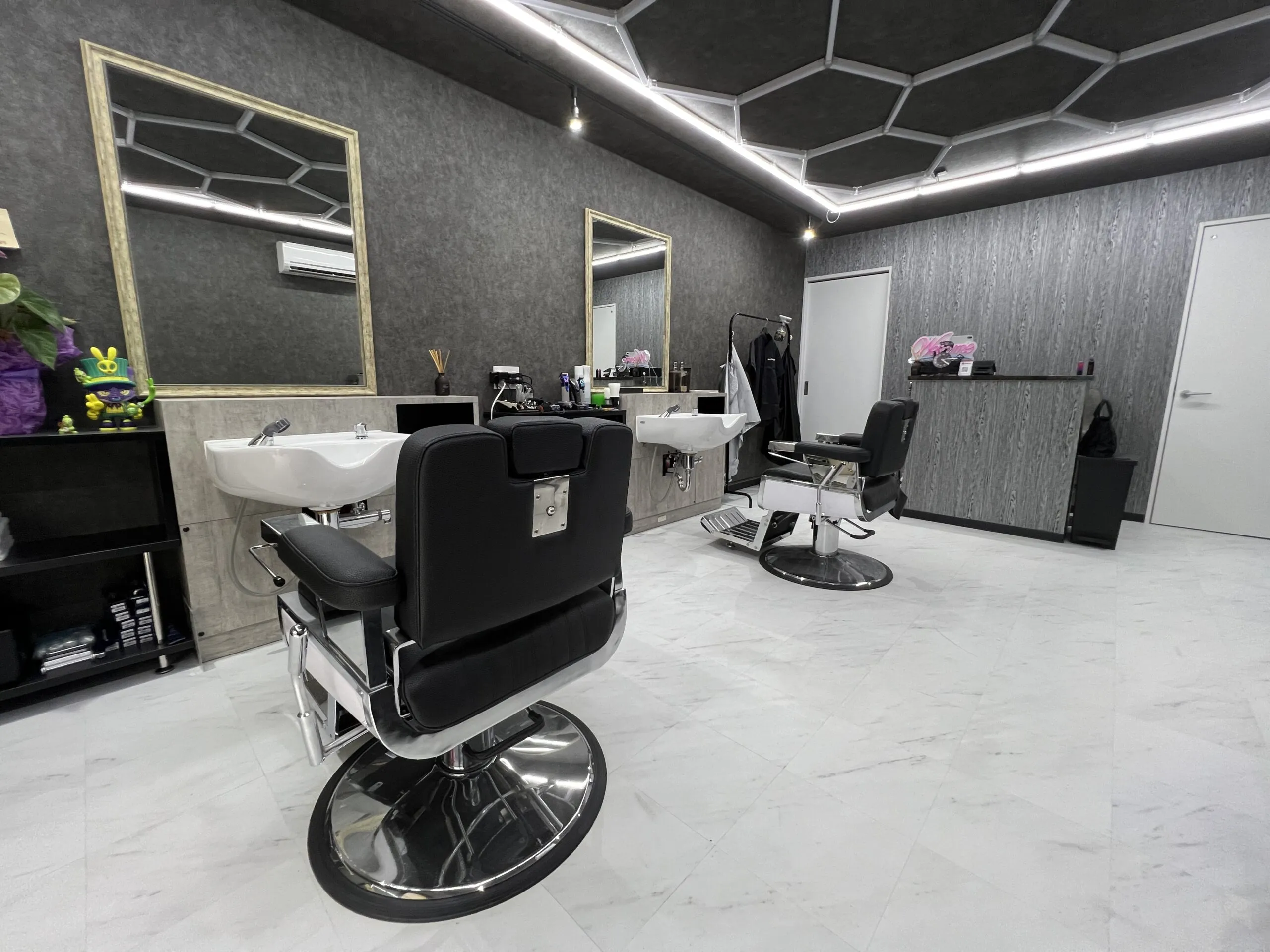 Secret Barber Service