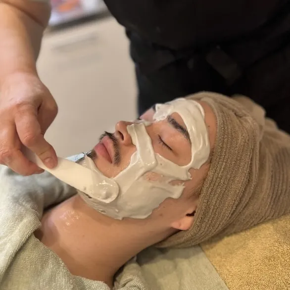 メンズフェイシャルシェービング(毛穴洗浄引き締めパック)　