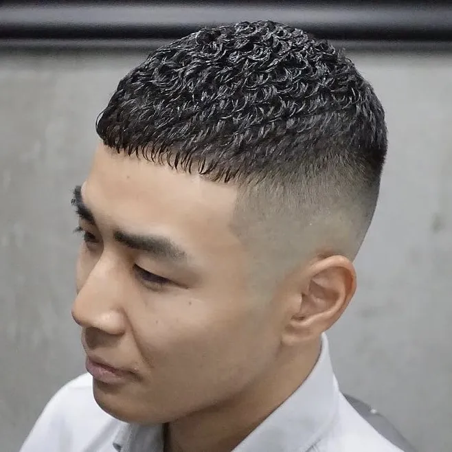 カット+フェード+アイロンパーマ　料