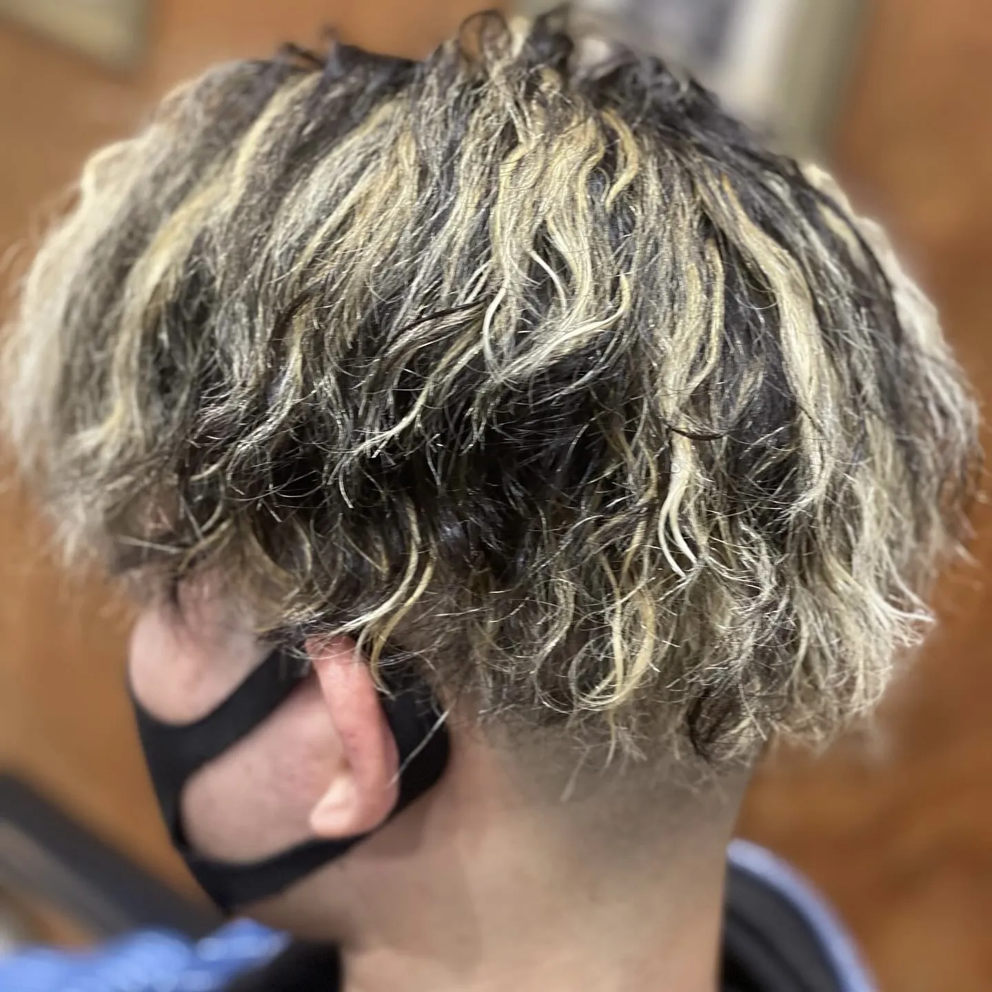 カット&ブリーチ&カラー　