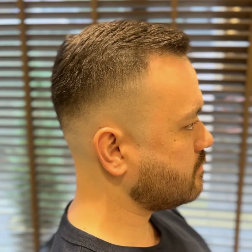 フェードカット　