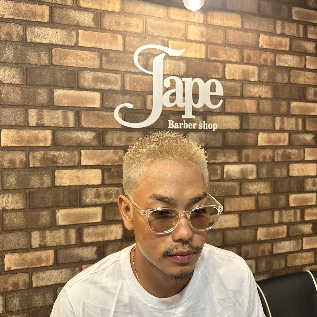 カットフルコース×ファッションカラー×ブリーチ