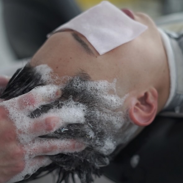 カット＋ホホバオイルヘッドスパ　 ¥13,310