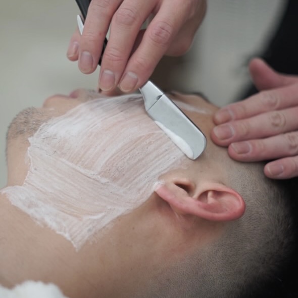 カット＋シェービング　 ¥10,340