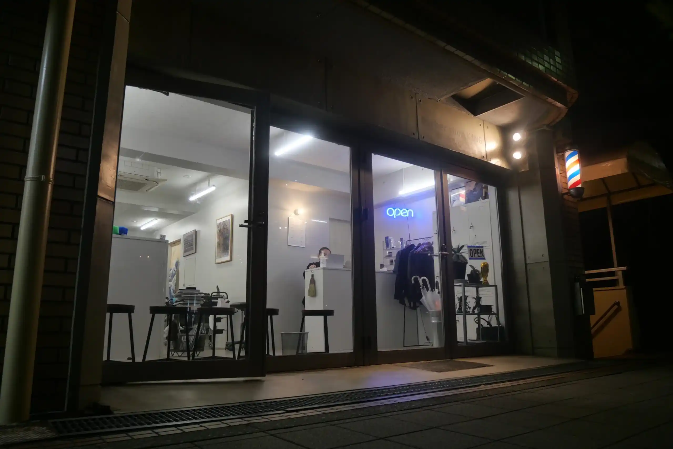 barbershop KING ikejiri