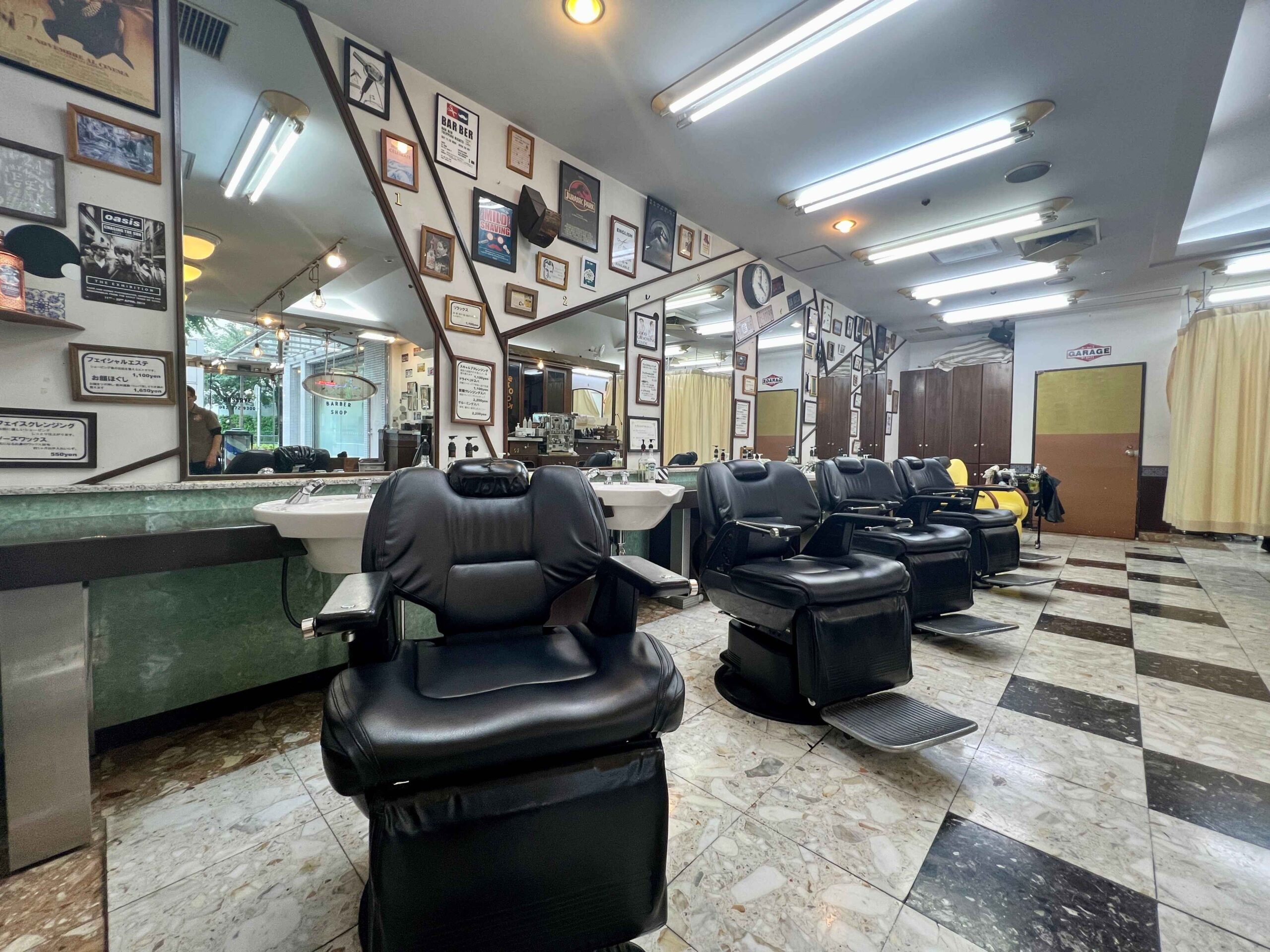 サロンイメージ