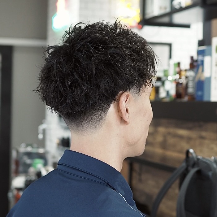 フェードカット＋ツイストスパイラルパーマ 13400円