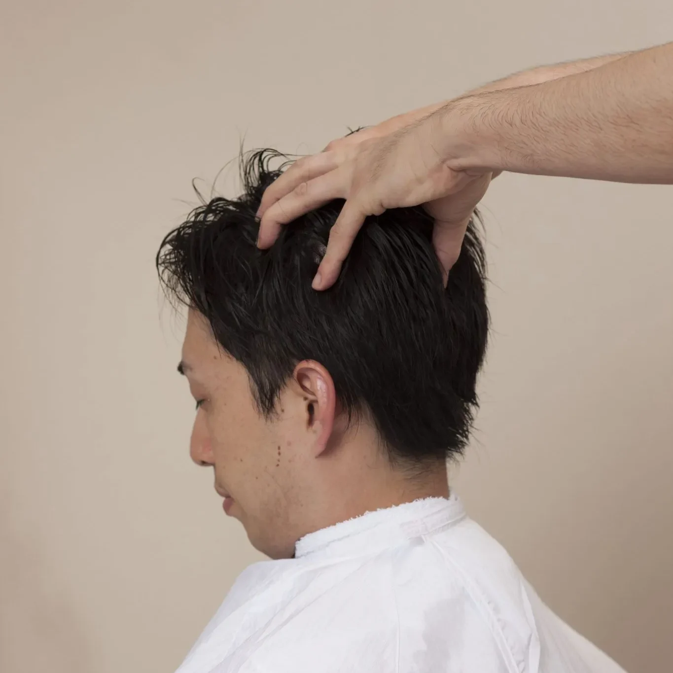 【人気No.2】デザインカット+ヘッドスパ(スチーム◎)+シェービング+眉カット　 7,700円