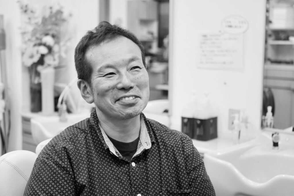 ヘアサロンセブン　赤沼 宏幸