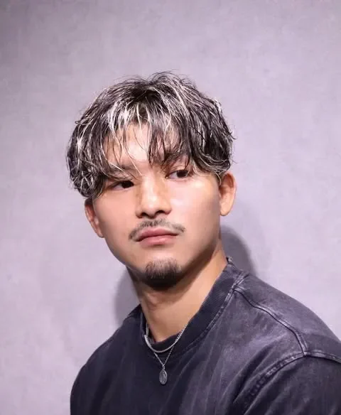 かき上げワイルドセンターパート