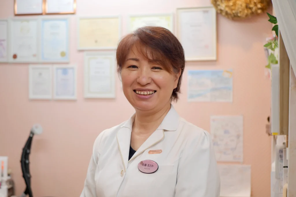 おかおそりるーむ まいのめ　佐藤 まどか