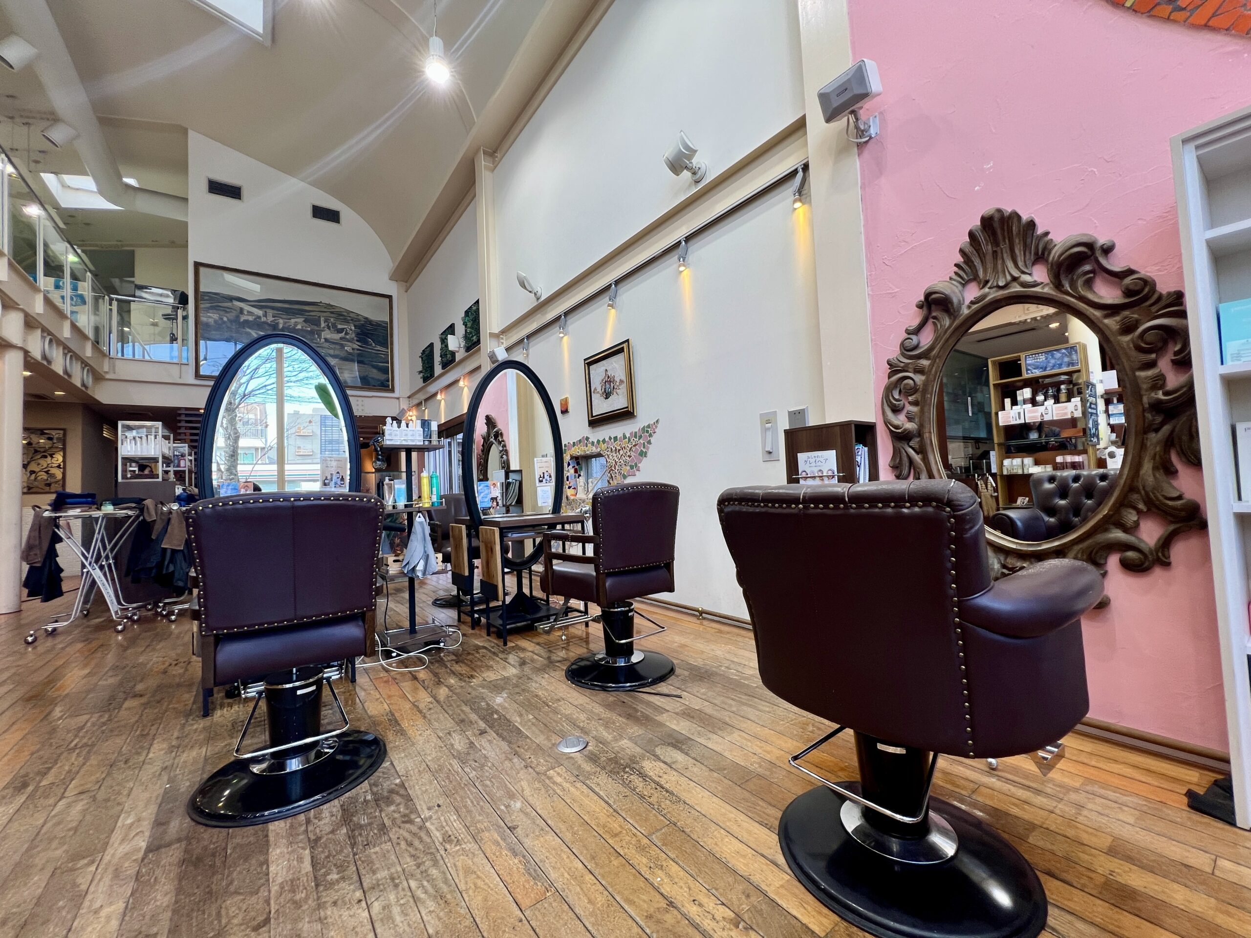 サロン内観