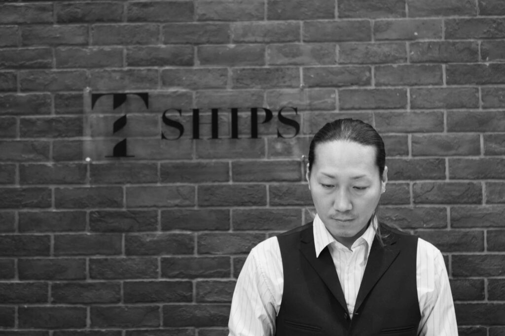 T-SHIPS　田岸 弥